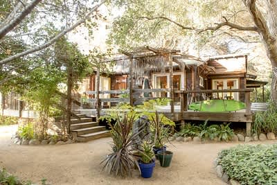 erin-m-s-land-4-artistic-1920-s-redwood-bungalow-big-sur.jpeg